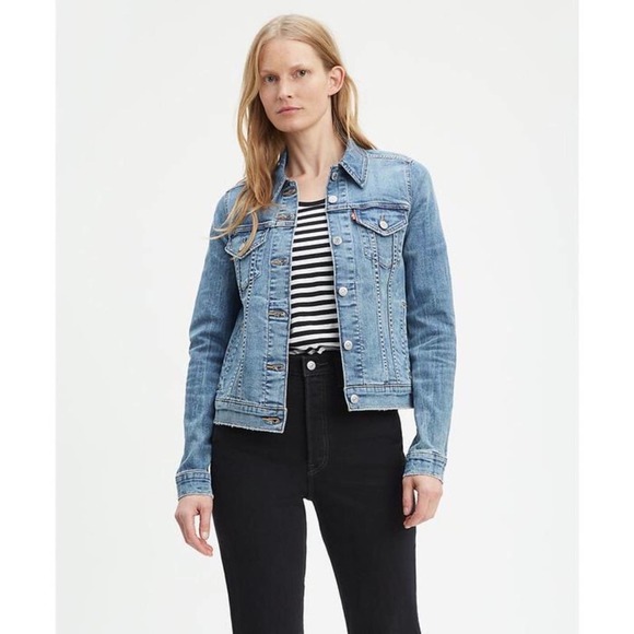 Levi's Jackets & Blazers - Levi’s Original Medium Wash Trucker Jacket